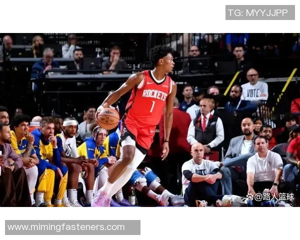 火箭新星三分命中率接近五成范乔丹接班人却遭乌度卡冷落